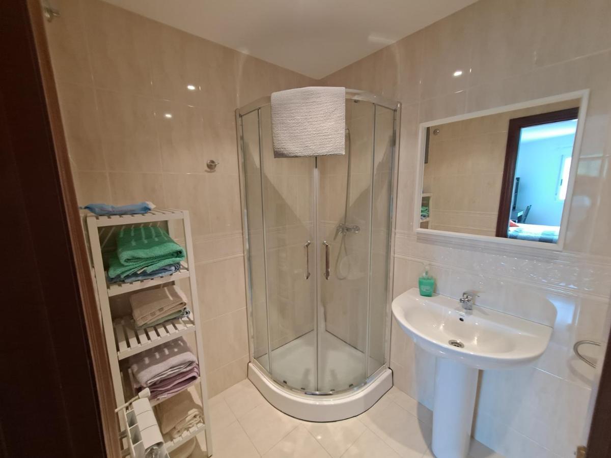 Apartamento Con Vistas, Amplio Y Luminoso Monforte De Lemos Ngoại thất bức ảnh